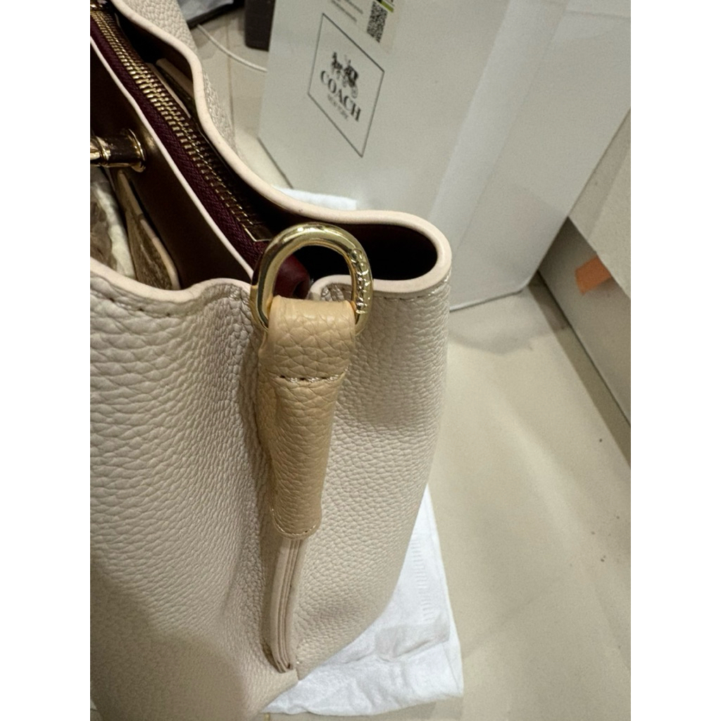 Tas COC Wanita Warna Beige
