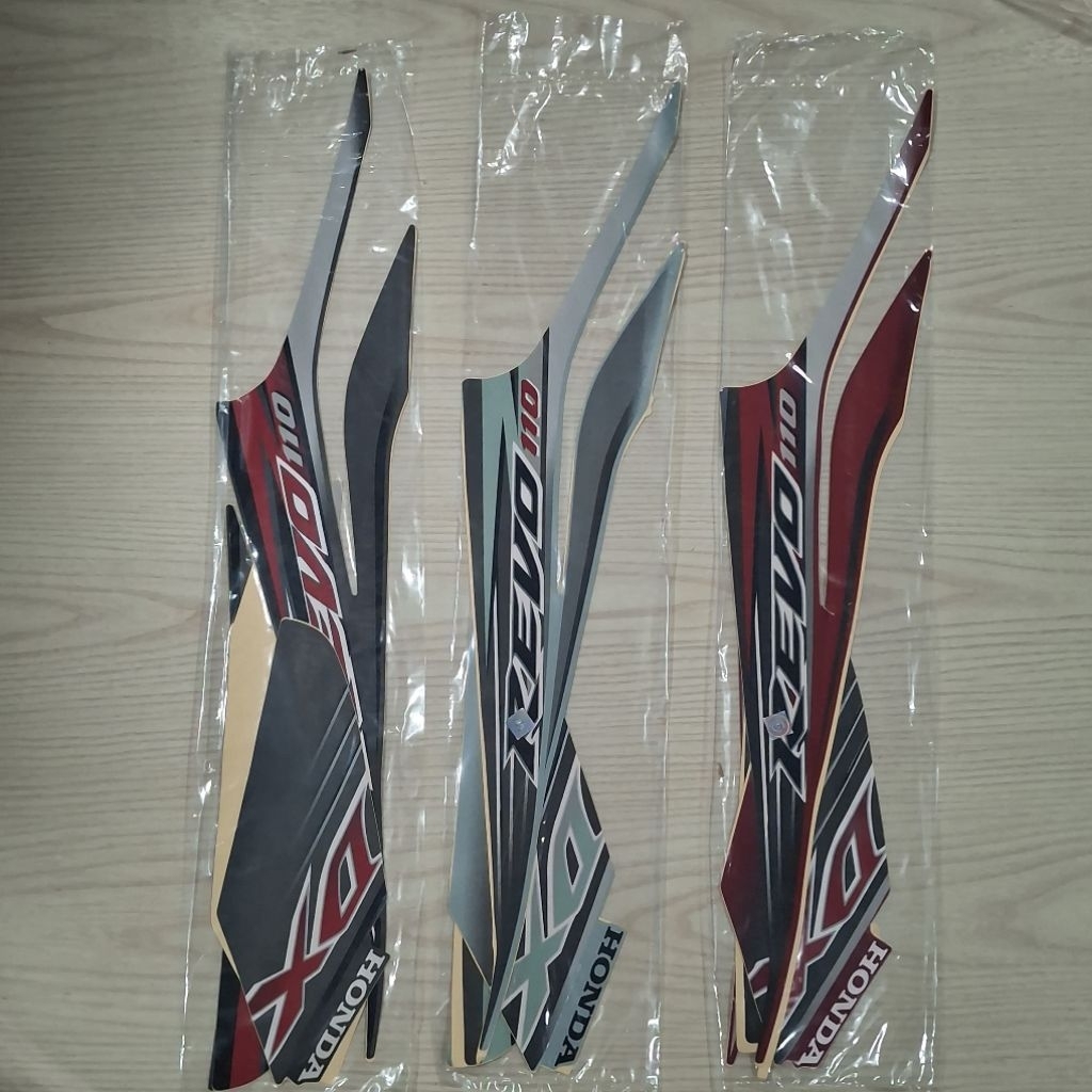 striping sticker Honda Revo DX 2009