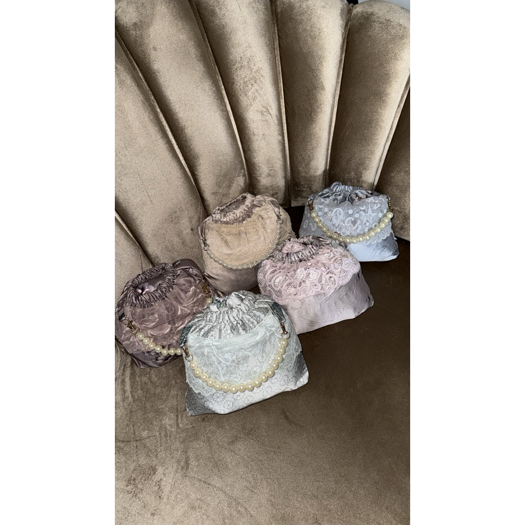 Mukenah silk | Armani Silk