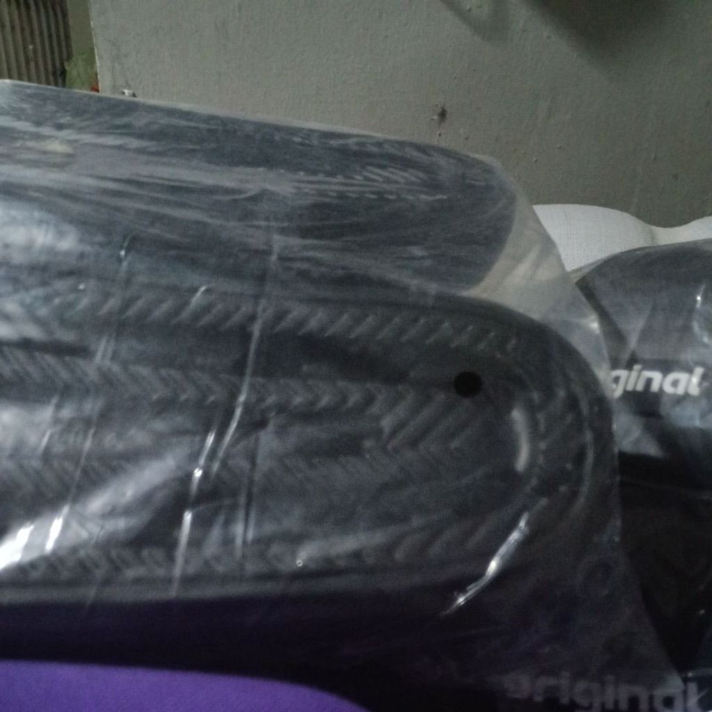 sandal sandal pesenan bunda ria amelia