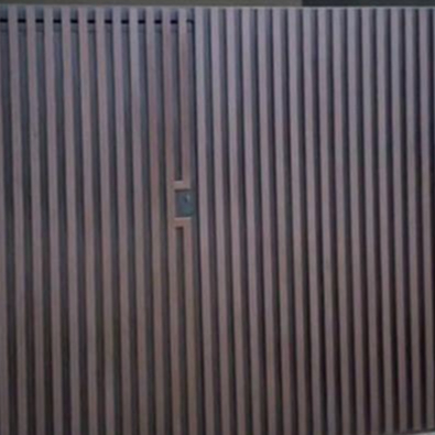 Pagar Rumah Geser WPC Coklat Minimalis