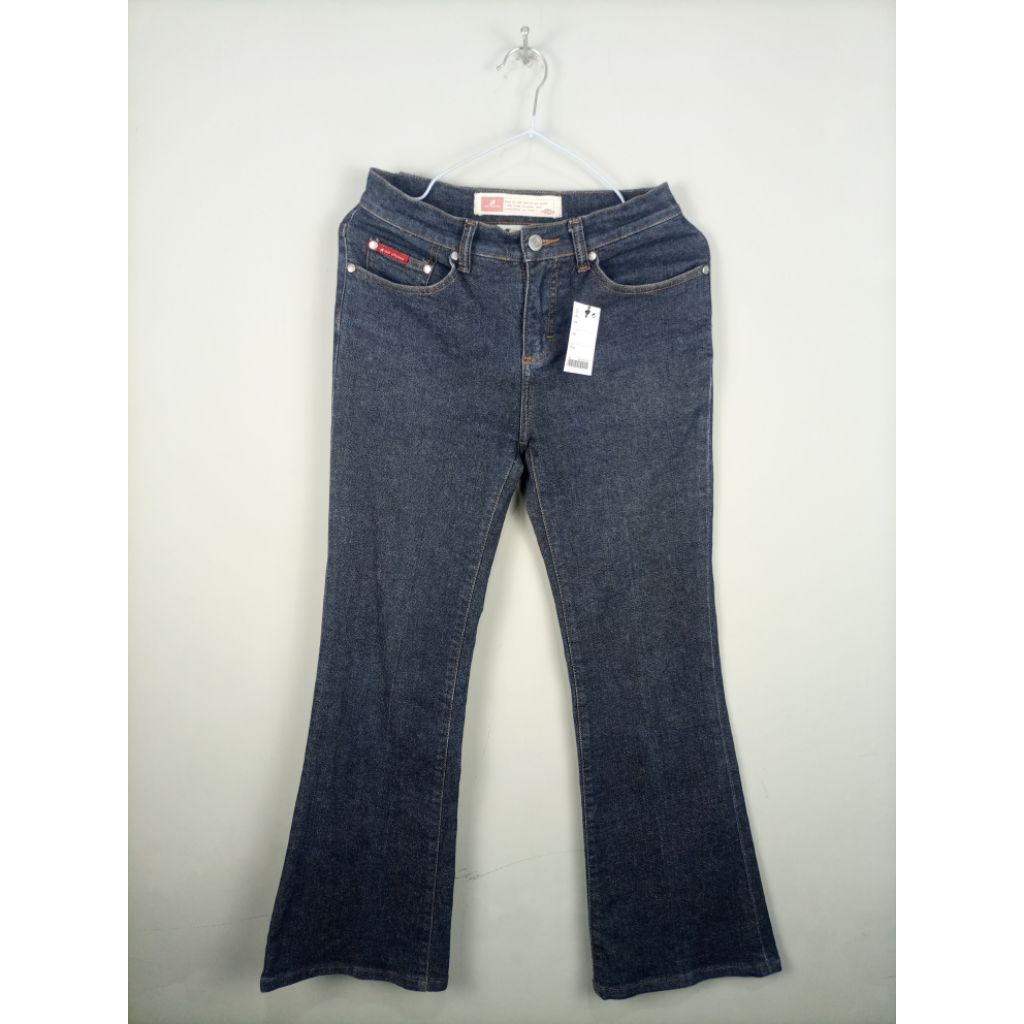 Celana Panjang Jeans Lee Cooper Woman Cutbray Original_Size 26-27