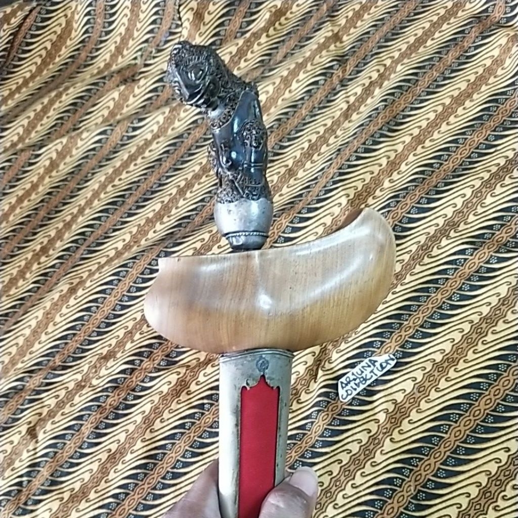 keris Tilam Sari sepuh nyandang super