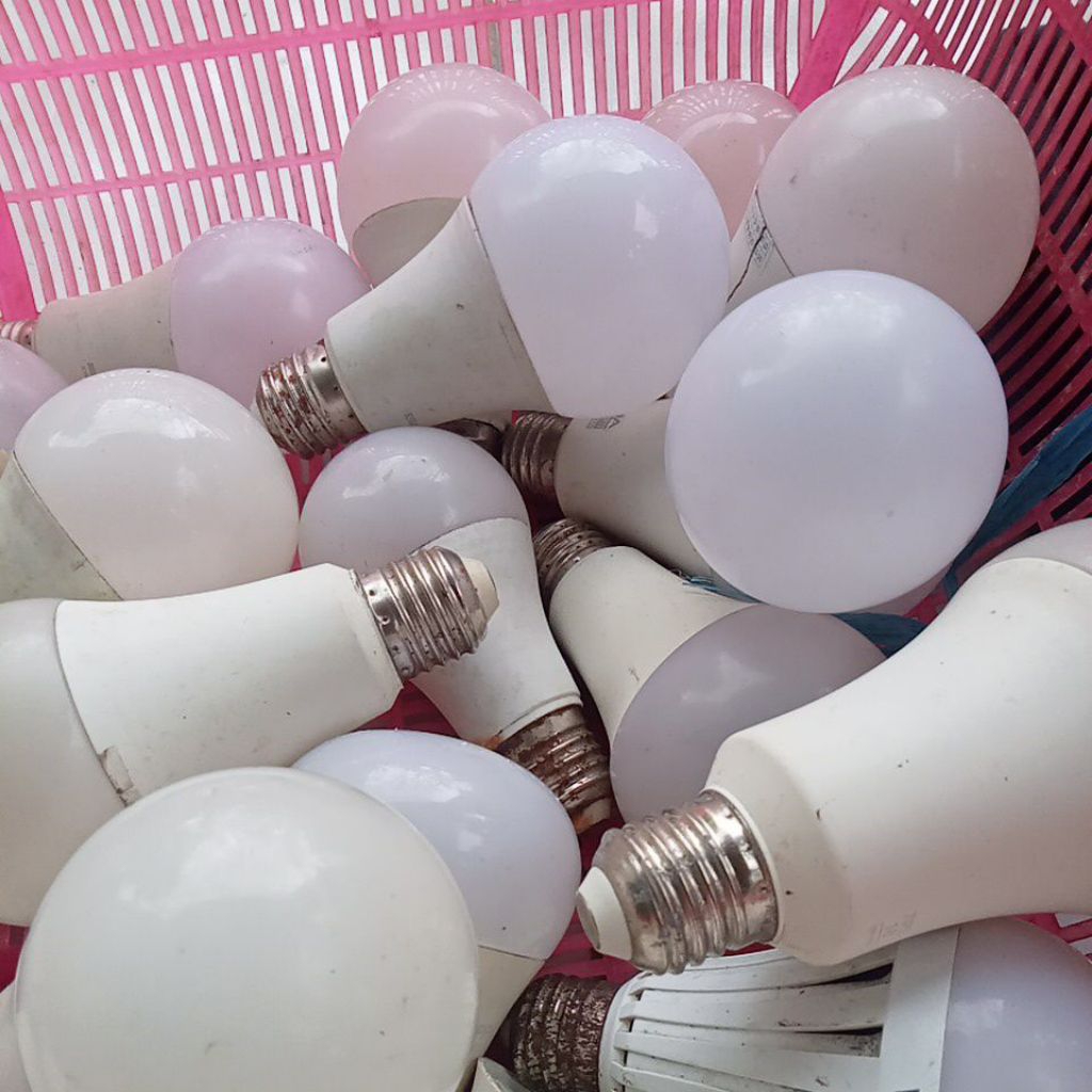 LED Retur Pabrik - LED Off, Mudah Diperbaiki, Kondisi Bagus