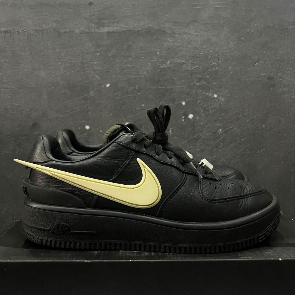 AF 1 L0w SP Ambush BL4ck