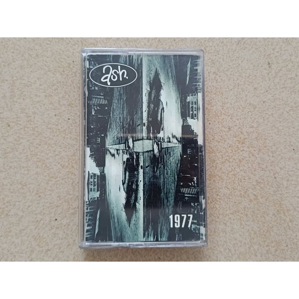 Kaset Ash - 1977