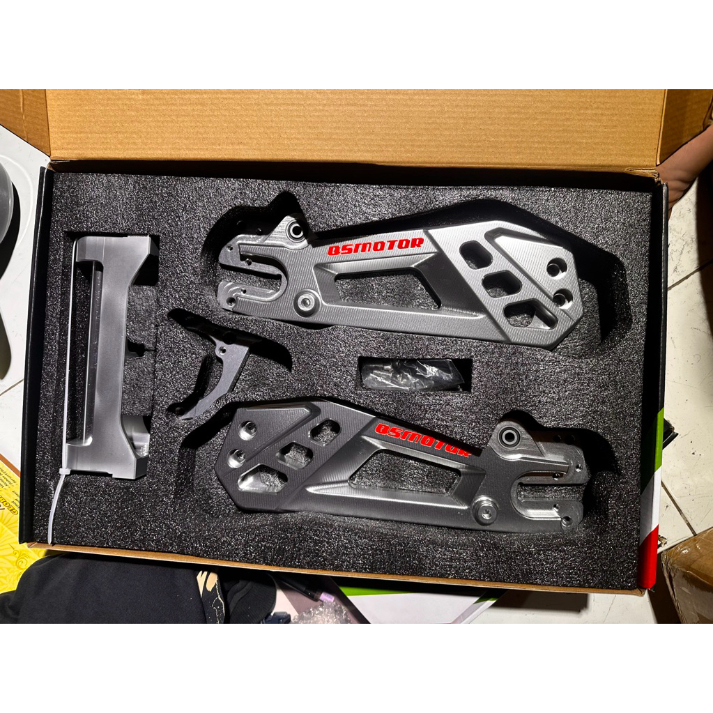 Swing Arm Motor listrik CNC Silver QS Motor