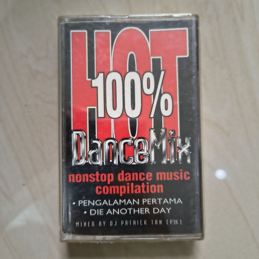 Kaset Pita Baru 100% Hot DanceMix (Segel)