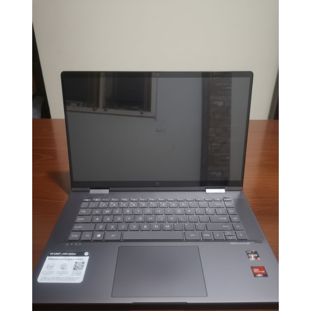 Laptop HP Envy 2in1 15.6 inc 2024 second