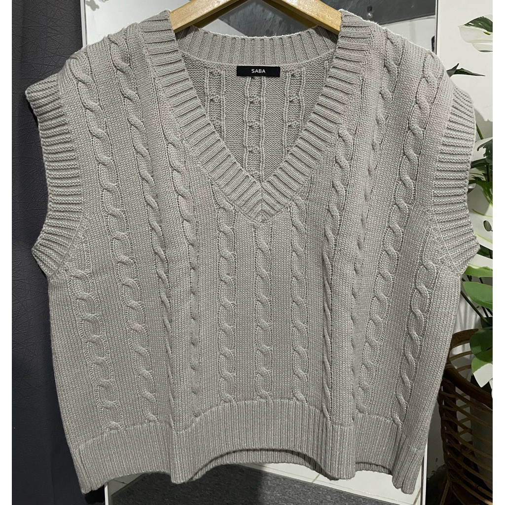 Preloved Saba Vest