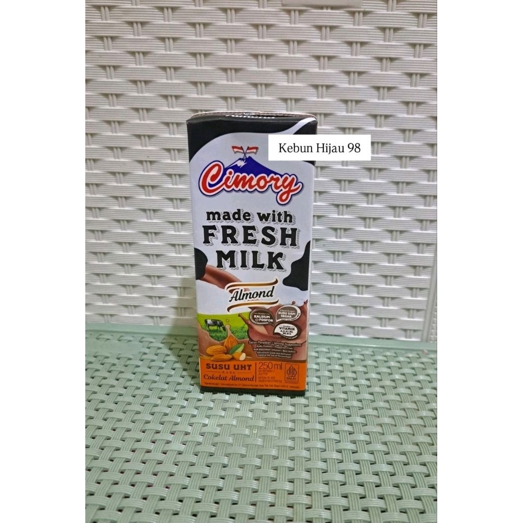 Susu Cimory rasa Coklat Almond fresh milk susu UHT 250ml