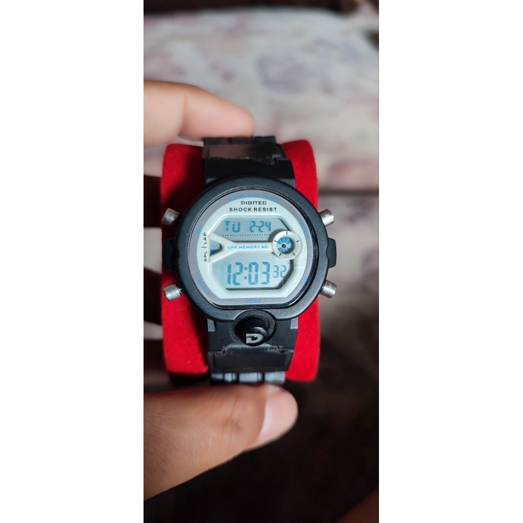 jam tangan second  Digitec DG-3018T