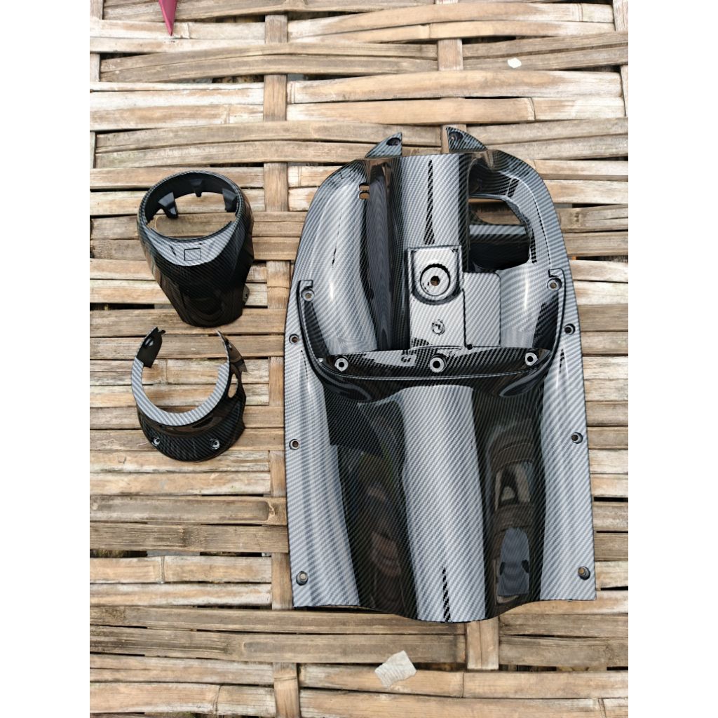 COVER PAKT LEKIS KONTAK BATOK SCOOPY FI 2013 2016 FULL CARBON