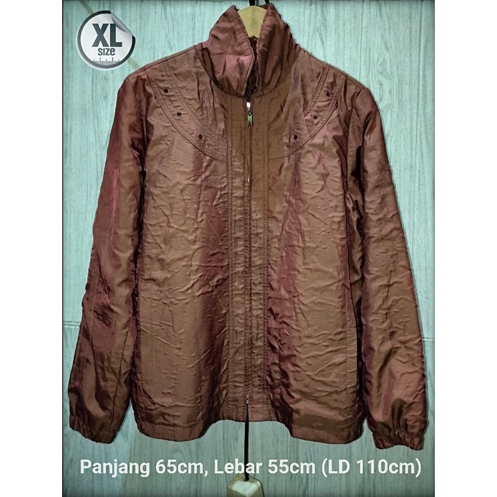 PreIoved Jaket Glossy Coklat Hologram