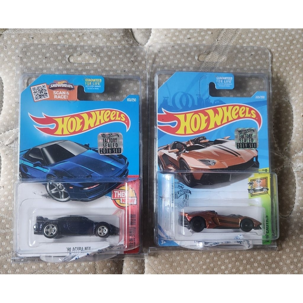 Hotwheels STH Factory Sealed '90 Acura NSX &Hotwheels Lamborghini Aventador J Super Treasure Hunt TH