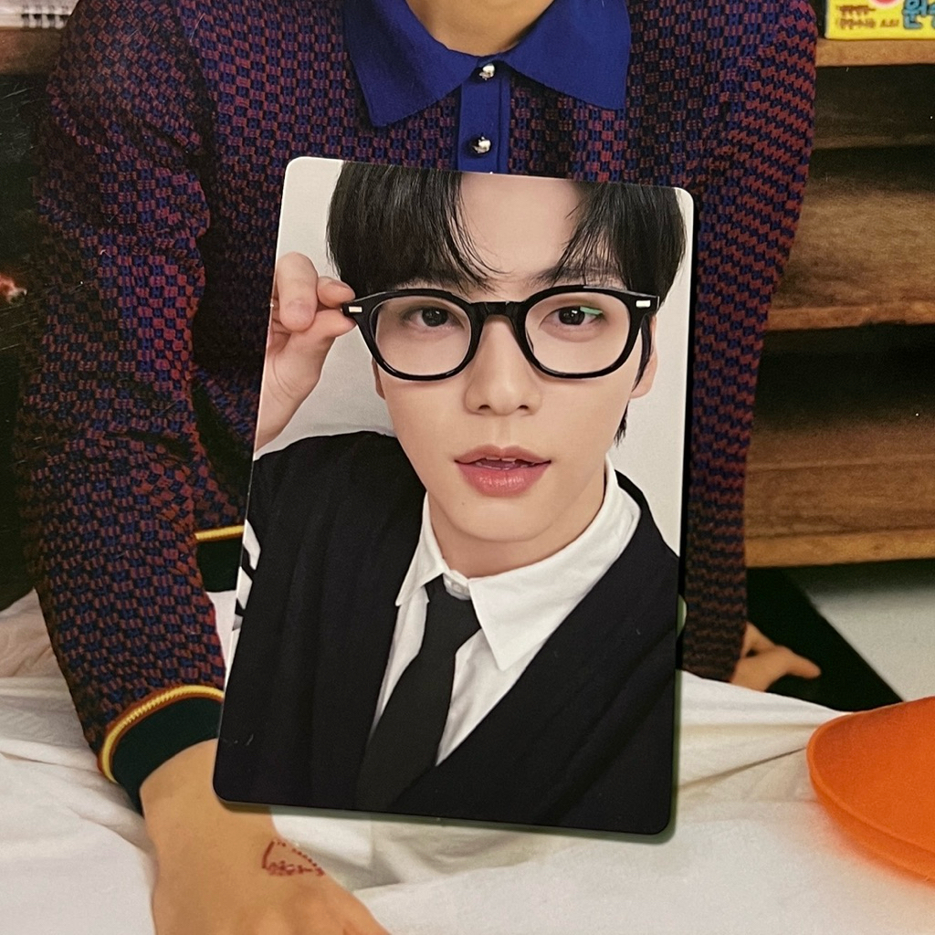 TXT Soobin moazone Japan kacamata official photocard