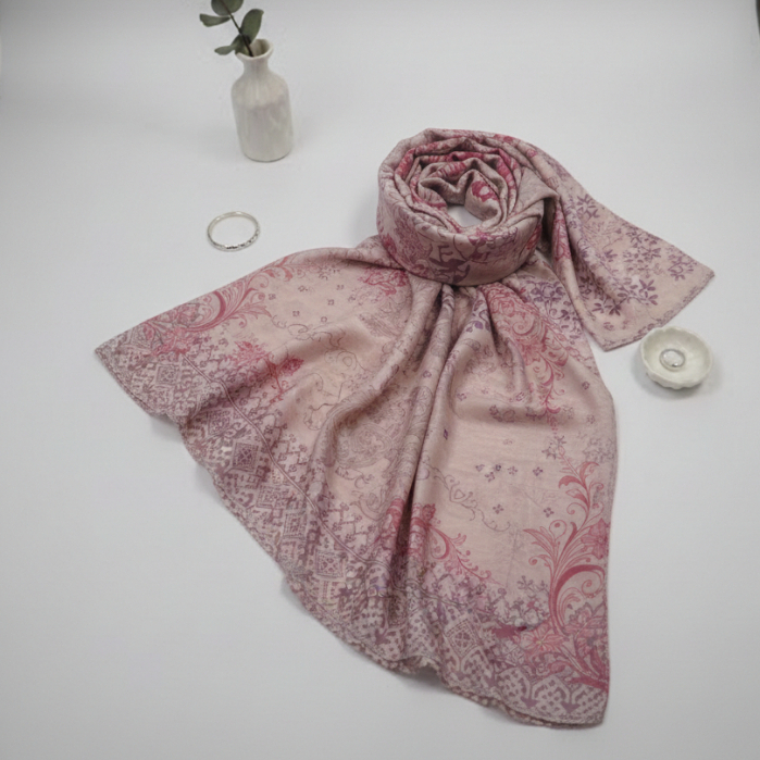 Scarf Saffiya Motif Nayla Voal Premium Dior 115 x 115 Segi Empat