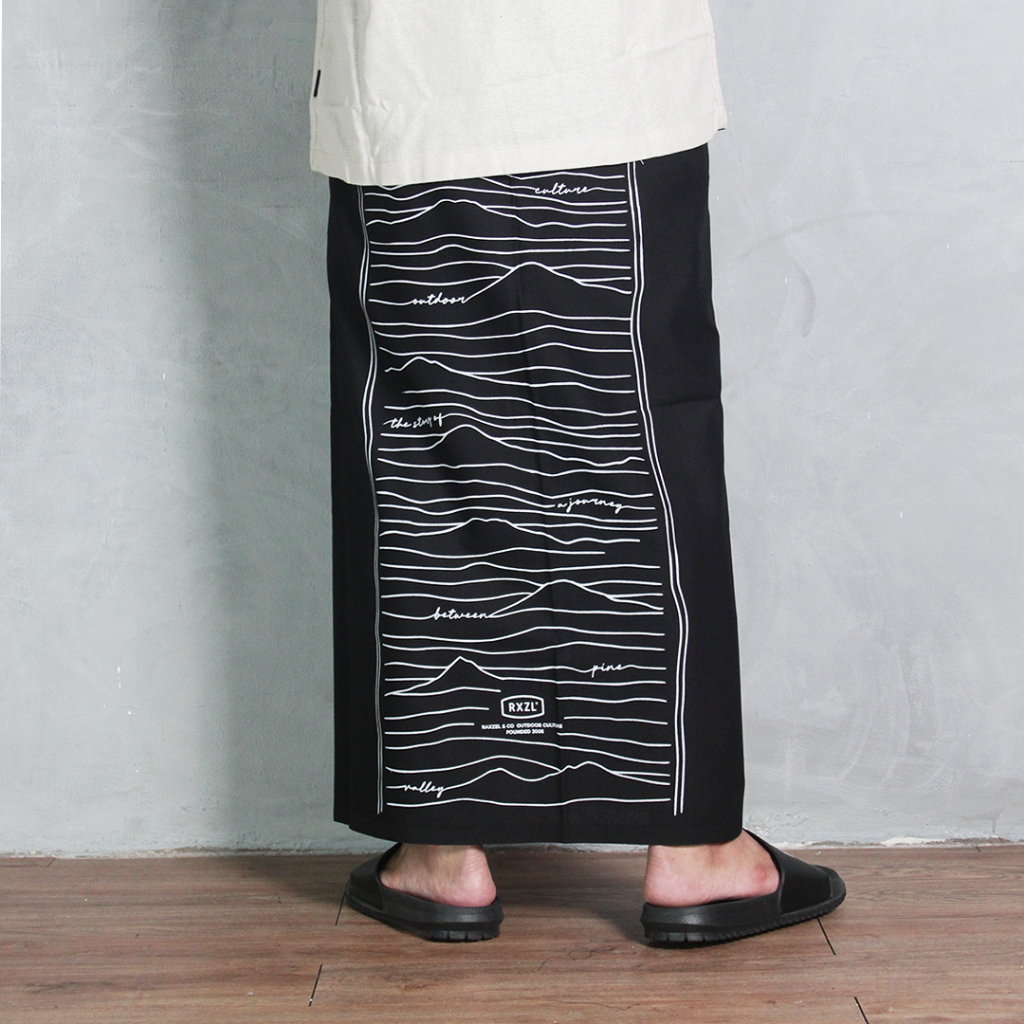 Raxzel Sarung Topologic
