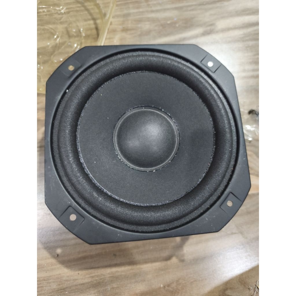 speaker 6 inc big band