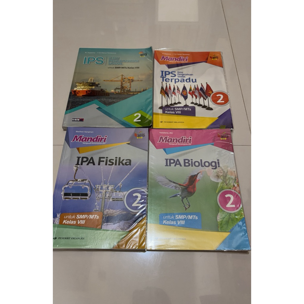 Buku Paket Erlangga SMP Kelas 8 Kurikulum 2013 Revisi - IPS, IPA