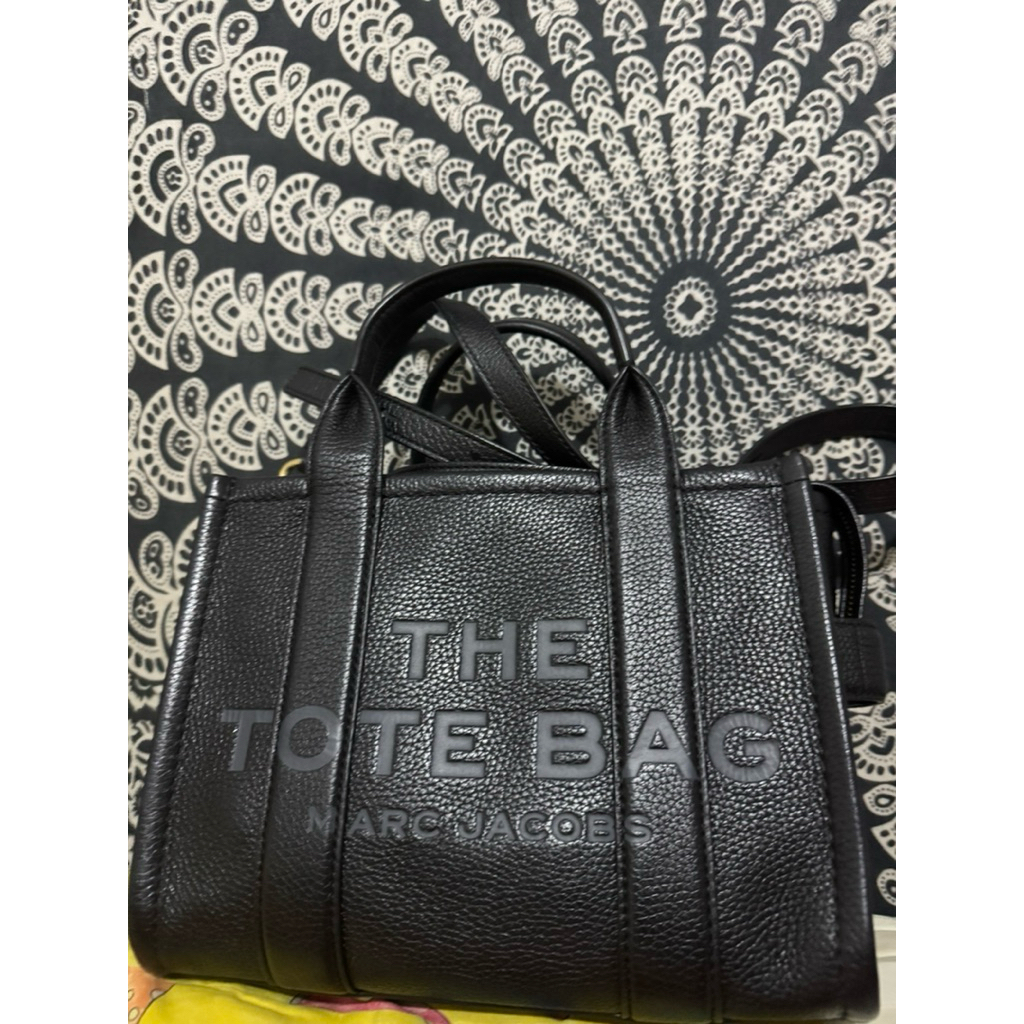 Marc Jacobs The Tote Bag Leather Black Small Preloved