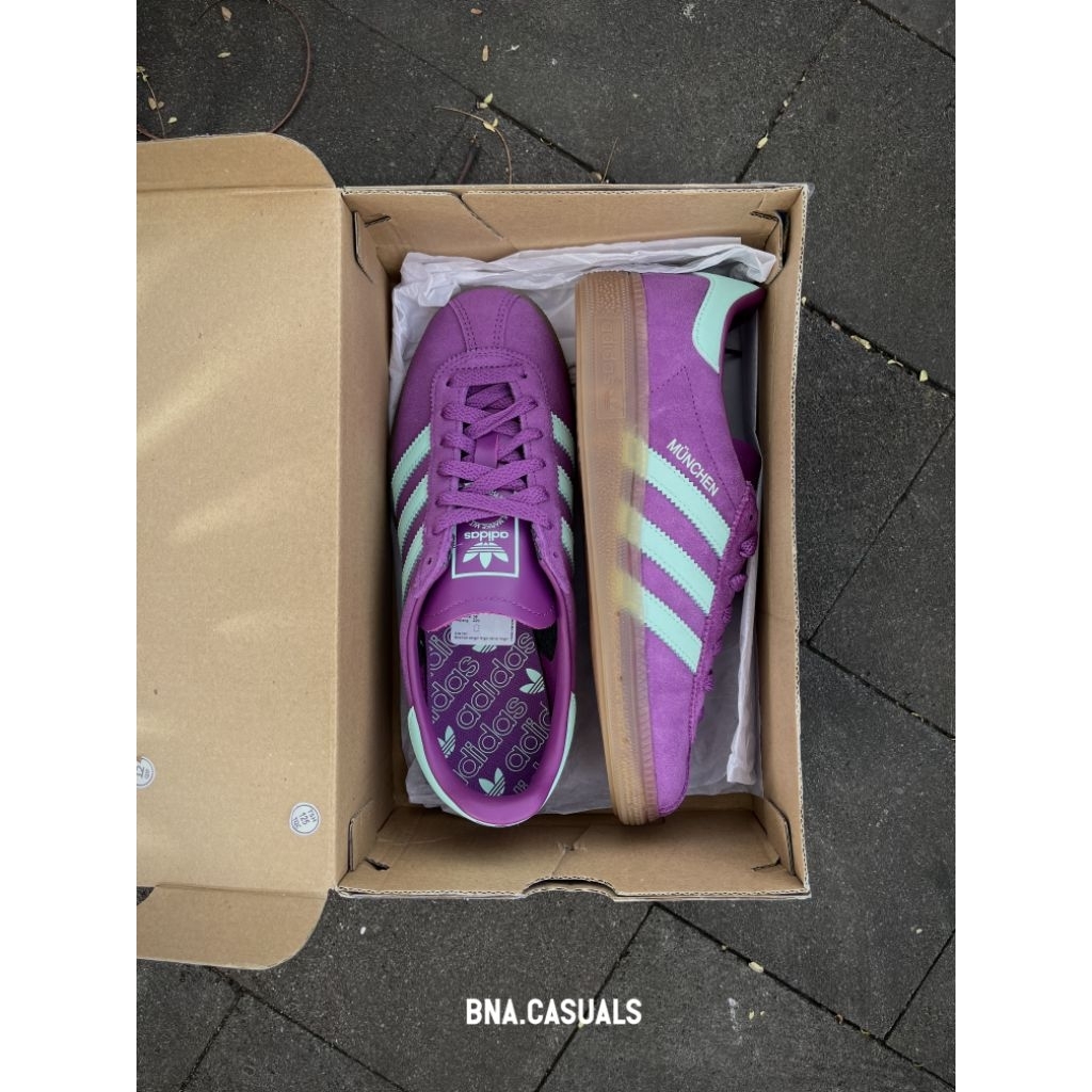 Adidas Munchen Purple W