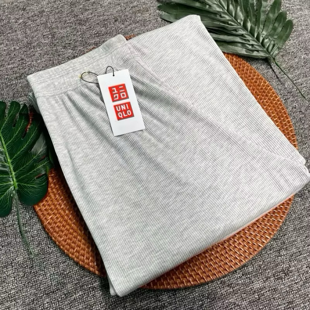 KULOT UNIQLO RAJUT RIB CELANA PANJANG OLAHRAGA