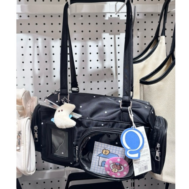 tas lucu totebag Qyounger hitam dan putih OHSOME