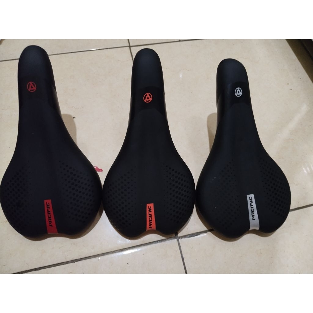 SADEL SEPEDA PACIFIC BUSA EMPUK