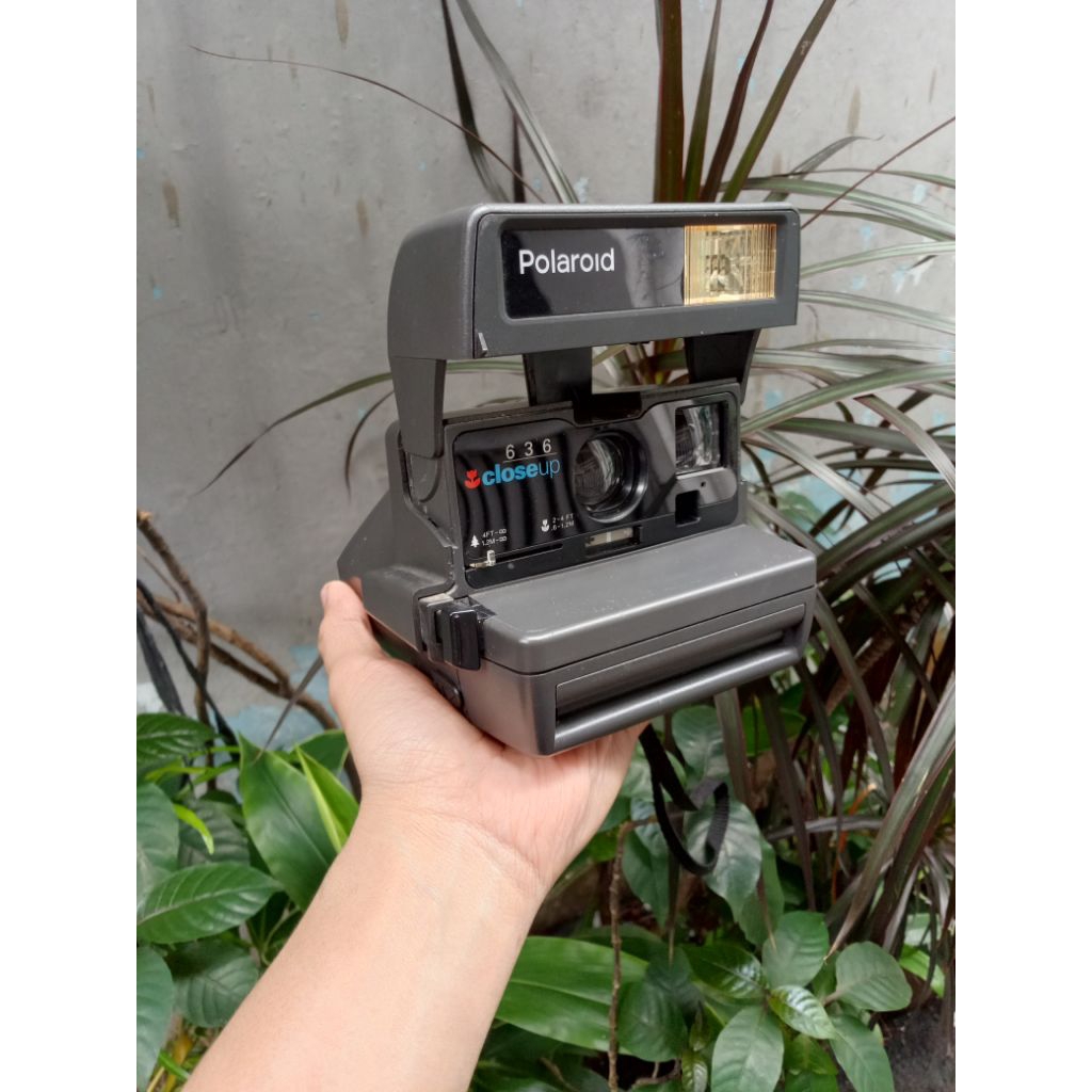 Polaroid 636 Closeup Camera Vintage Camera Kamera Jadul Kamera Lawas Retro Antik