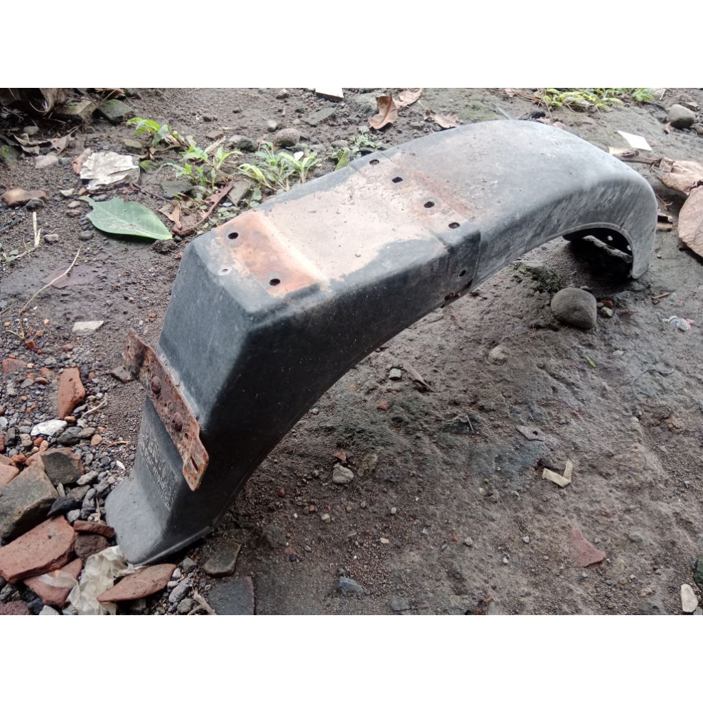 Slebor belakang a100 econos