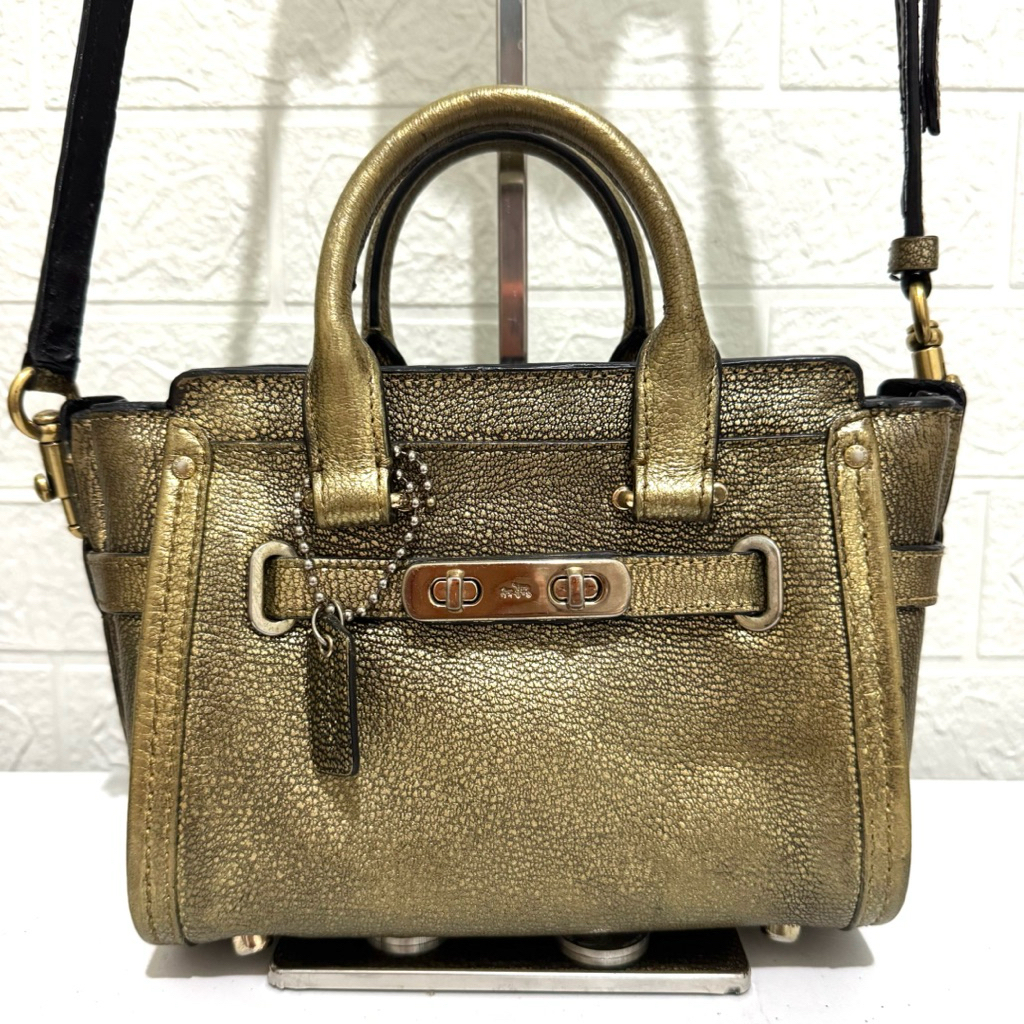 tas sling bag coc swagger mini. tas selempang kulit asli. tas prelop. gold
