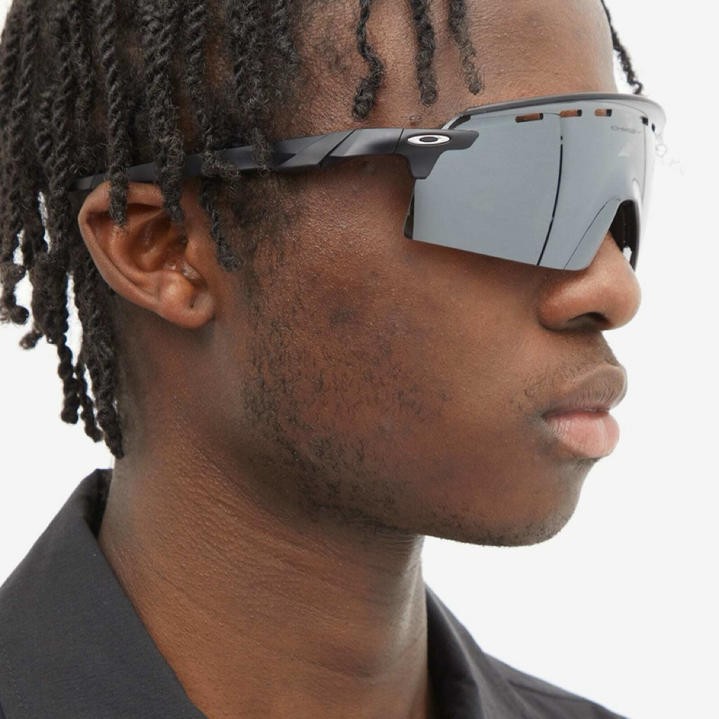 oakley encoder strike vented prizm black original  sutro