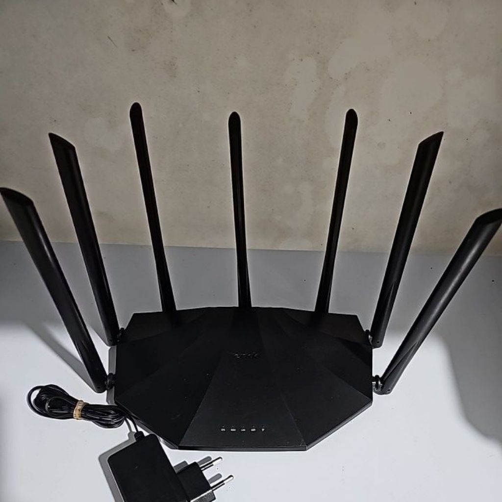 TENDA AC2100 Dual Band Gigabit model ac23+adaptor