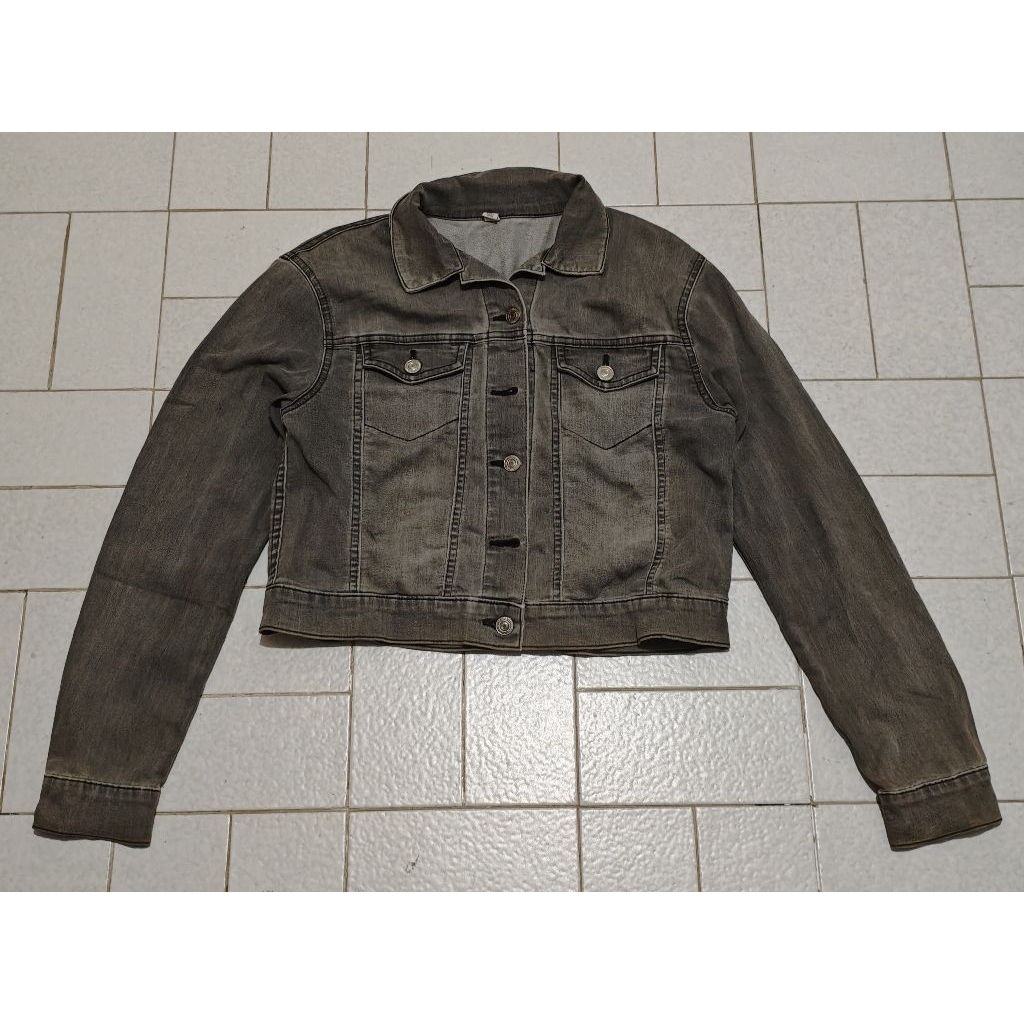 Jaket Casual Denim Crop Uniqlo Jeans Abu