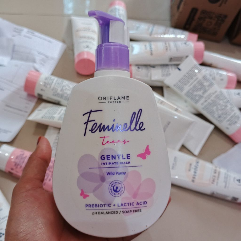 FEMINELLE SABUN KEWANITAAN NO 1 BESTSELLLER