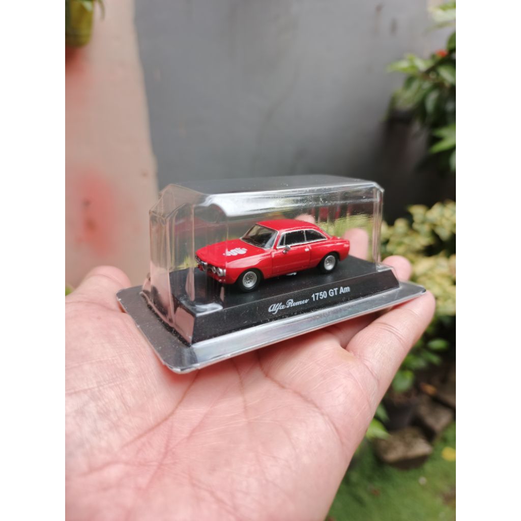 Diecast Kyosho 1/64 Alfa Romeo 1750 GT Am red +mark Alfa Romeo Minicar Collection3 Loose Miniscale