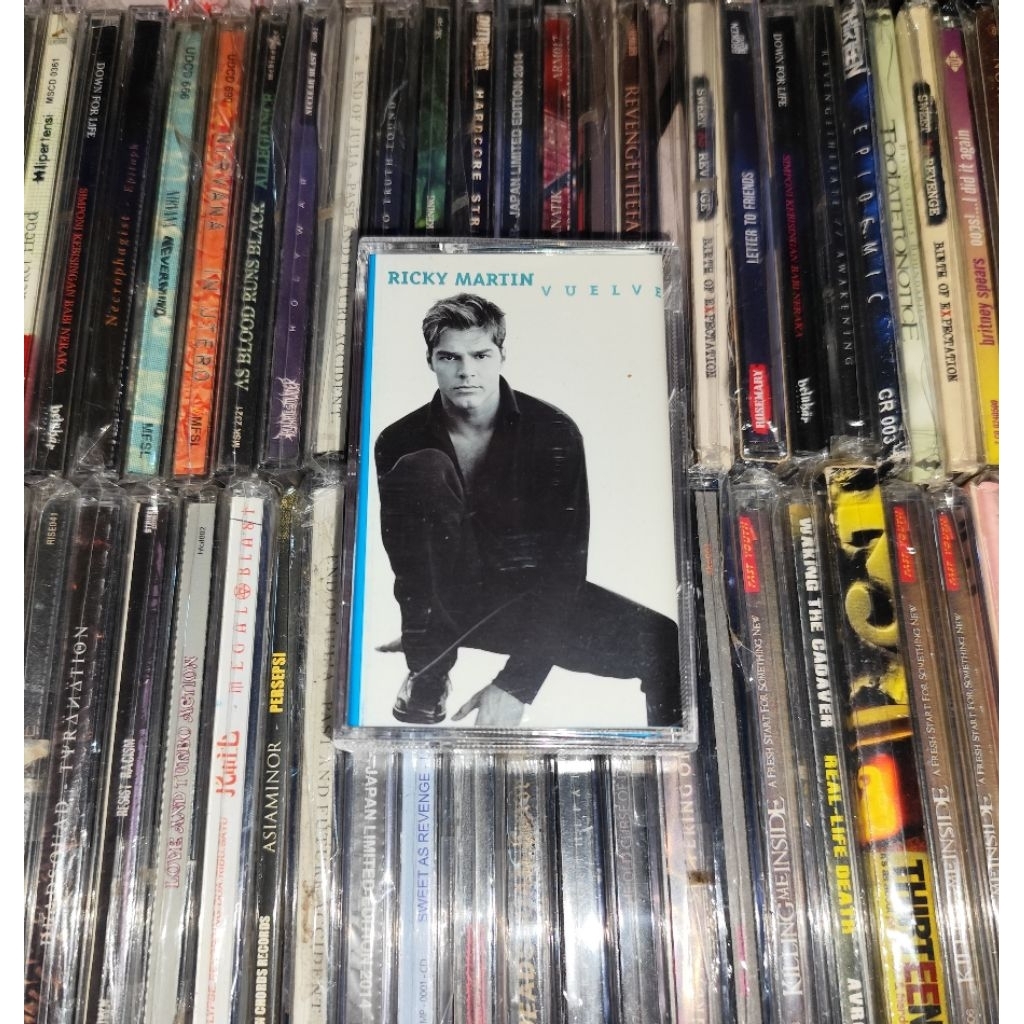 Kaset Ricky Martin - Vuelve