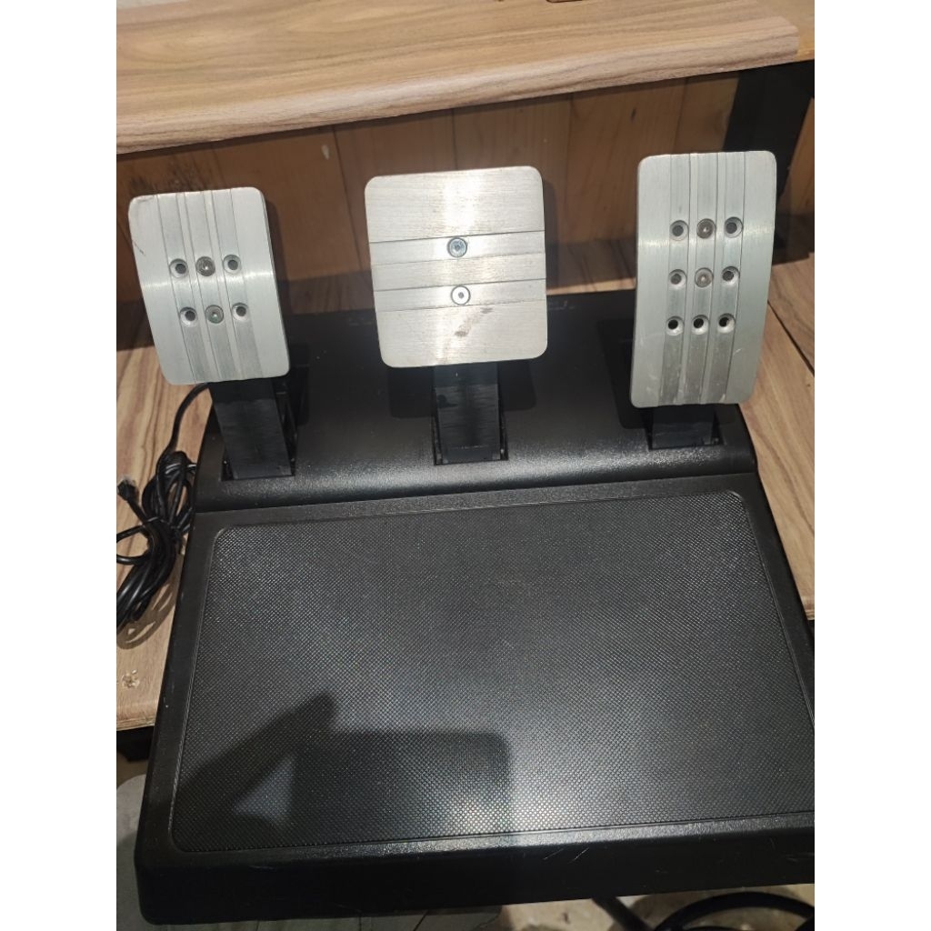 Thrustmaster T3PA Gaming Pedals (3 Pedal) - Sim Racing