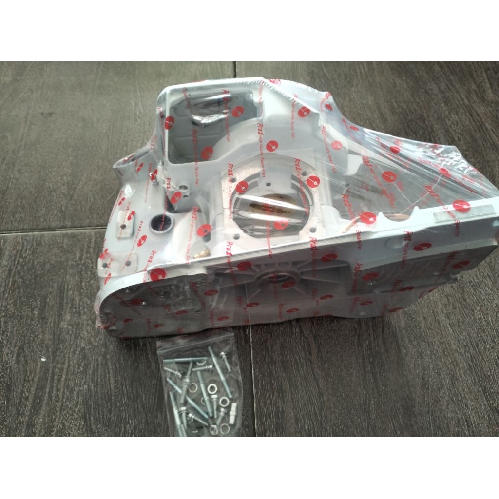 Body Chainsaw mesin Type 070