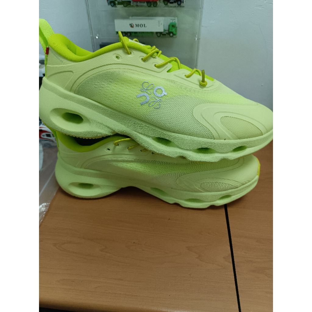 Sepatu OC LOEWE Size 42 insole 265 koleksi pribadi