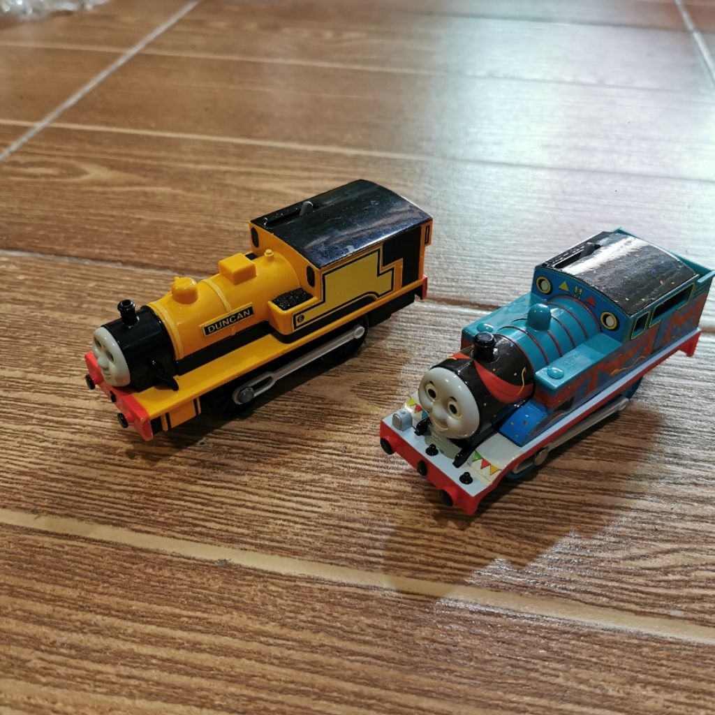takara tomy plarail thomas and friend duncan and thomas