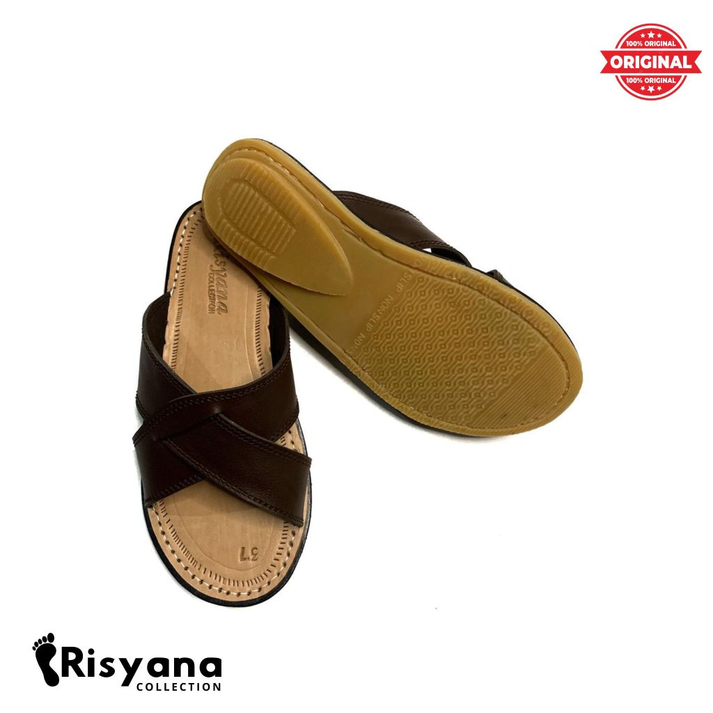 Sandal Tarumpah Wanita Kulit Asli Karet Citak Model Silang Warna Coklat Hitam Putih Tan Merah Bata C