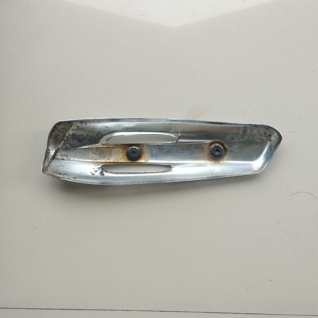 cover knalpot Suzuki skywave 125 original