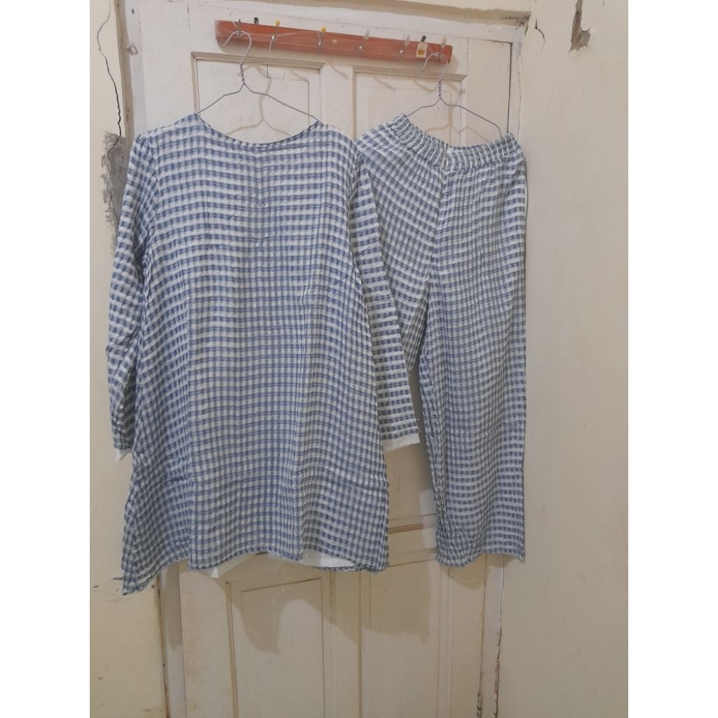 Oneset IKYK preloved