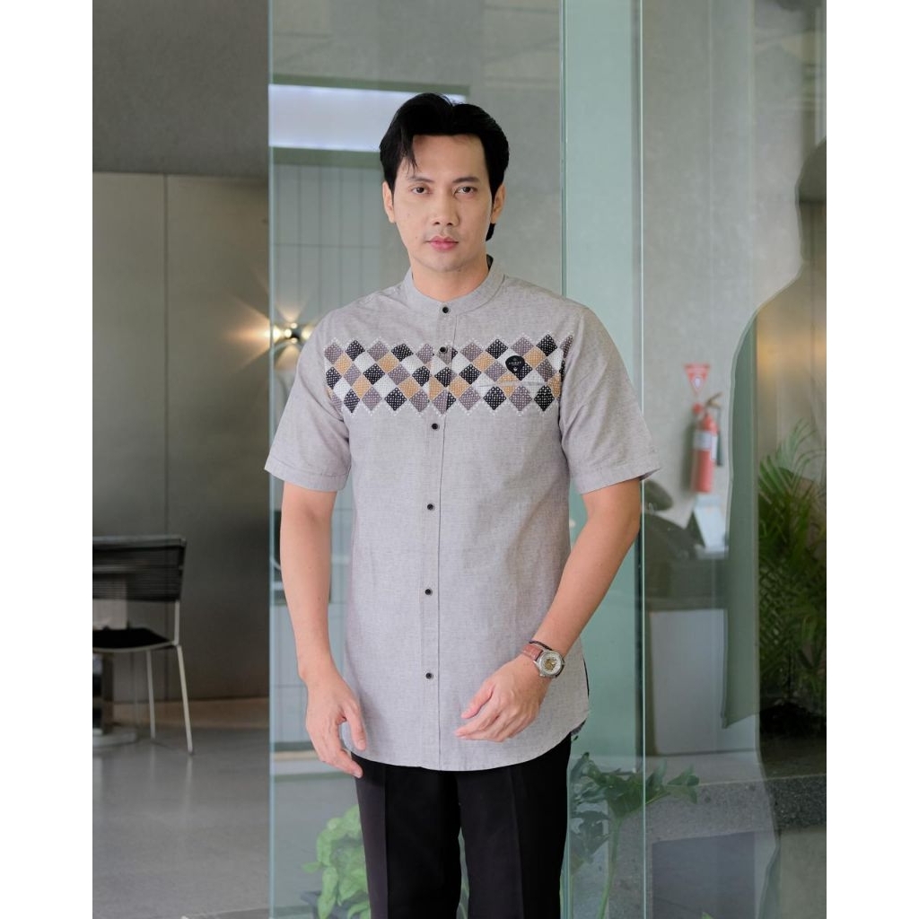 ILNAAF Kemeja koko printing by ILNAAF AL KAUTSAR