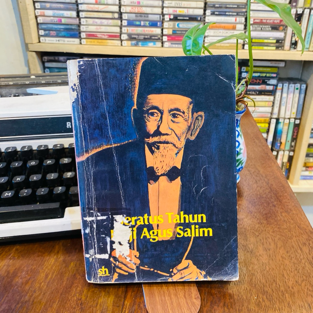 Buku Seratus Tahun Haji Agus Salim