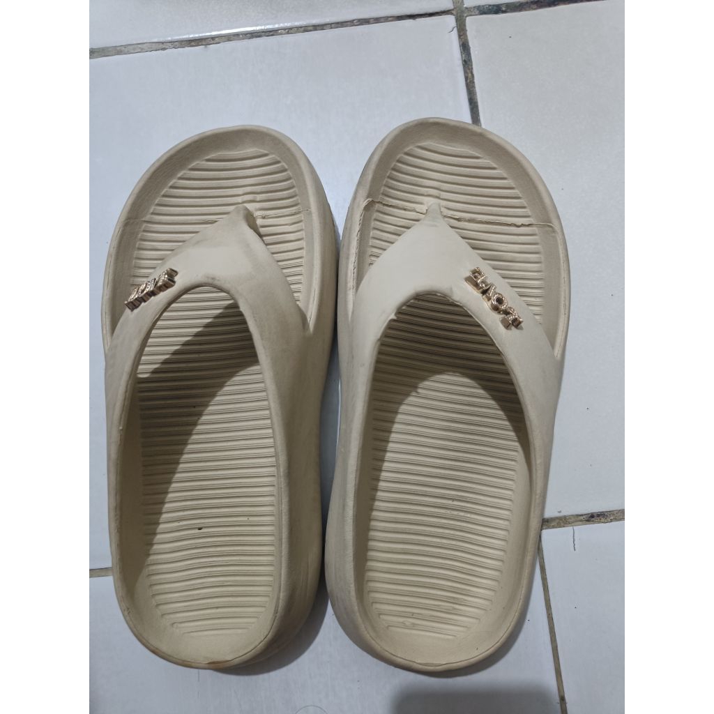 Sandal Jepit Wanita Porto 3065/Sandal Jepit Wanita Kekinian/Sandal Jepit Wanita Perempuan/Sandal flu