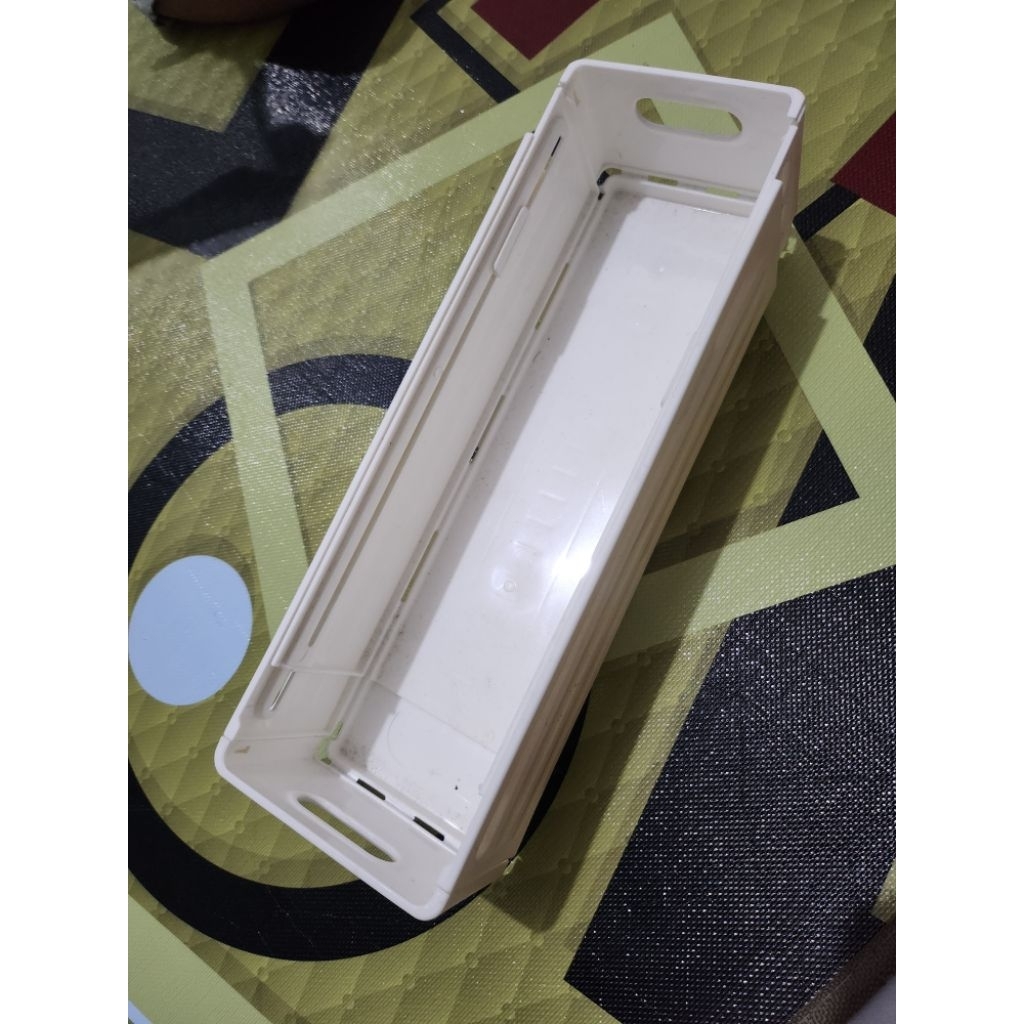 [Preloved] Sekat Laci Pembatas Pakaian Adjustable