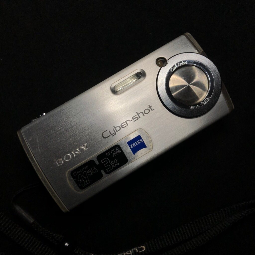 digicam sony DSC-L1